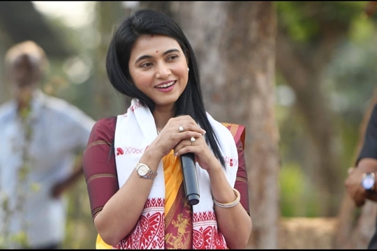 Assamese Actress Aimee Baruah’s Film SEMKHOR  Bags Tagore International Film Festival Awards