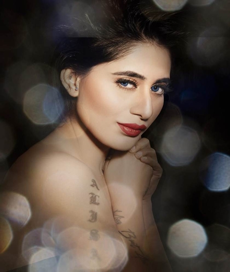 Bollywood Actress Alisa Khan Speaks About Astroyogi