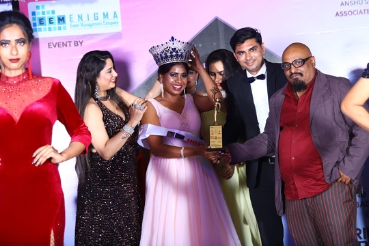 Enigma Event Management Co Organised Beauty Pagent Enigma Miss & Mrs India Session 4 At Pride Plaza Hotel In Ahmedabad