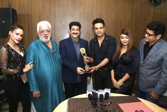 President Of Marwah Studios Sandeep Marwah Was Felicitated For His Contribution To Cinema Education In Mumbai