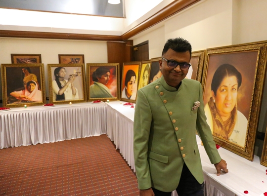 लता दीदींसाठी बनवलेल्या अनोख्या कला संग्रहासाठी दान!  कर्करोगाशी लढा देत असलेल्या मुलांच्या जीवनाला आकार देण्यासाठी CPAA.  समाजसेवक डॉ.अनिल काशी मुरारकानी दिली अनमोल श्रद्धांजली !