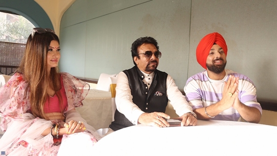 Astrology Is A Way Of Life According To The International Celebrity Astrologer Acharya P Khurrana Who Stressed Upon The Same During The SPIRITUAL SESSION In Mumbai  With Disciple Shilpa Dhar