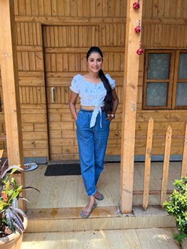 Meghali Juvekar Honored As A Special Guest For Sushma Swaraj Award On International Women’s Day In Nandura  Buldhana